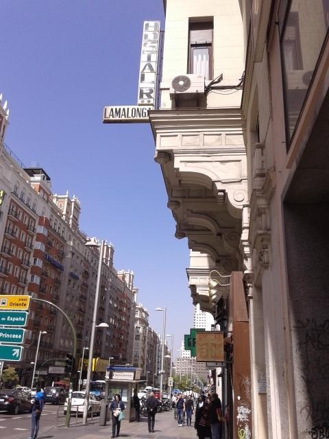 Hostal Lamalonga Madrid Exterior photo